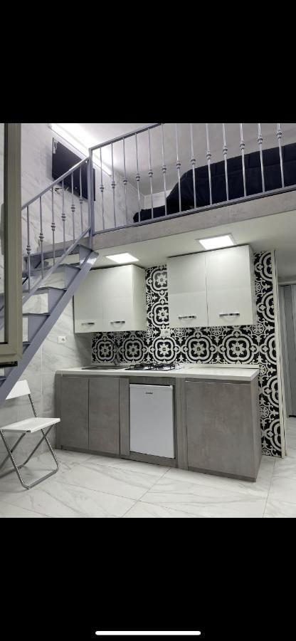 那不勒斯Mini House Vicoletto Pontenuovo 41公寓 外观 照片