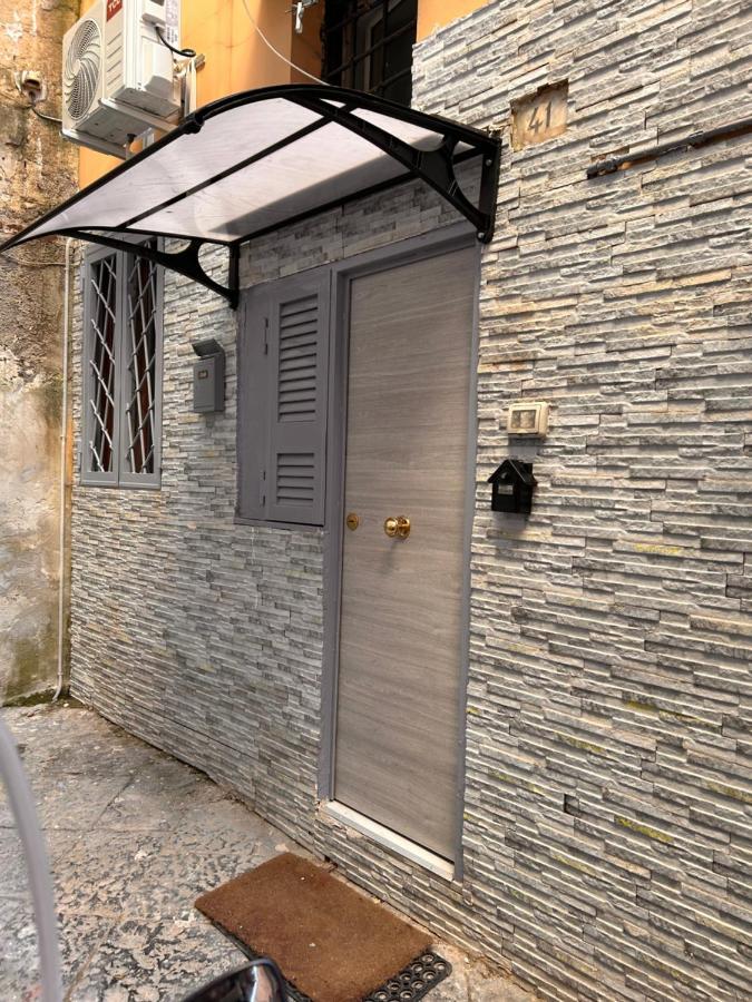 那不勒斯Mini House Vicoletto Pontenuovo 41公寓 外观 照片