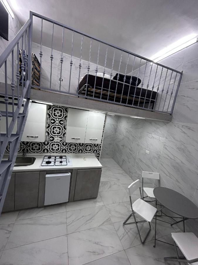 那不勒斯Mini House Vicoletto Pontenuovo 41公寓 外观 照片